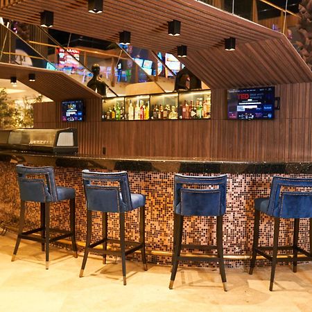 Waymore Hotel Spa & Casino Panama City Exteriör bild