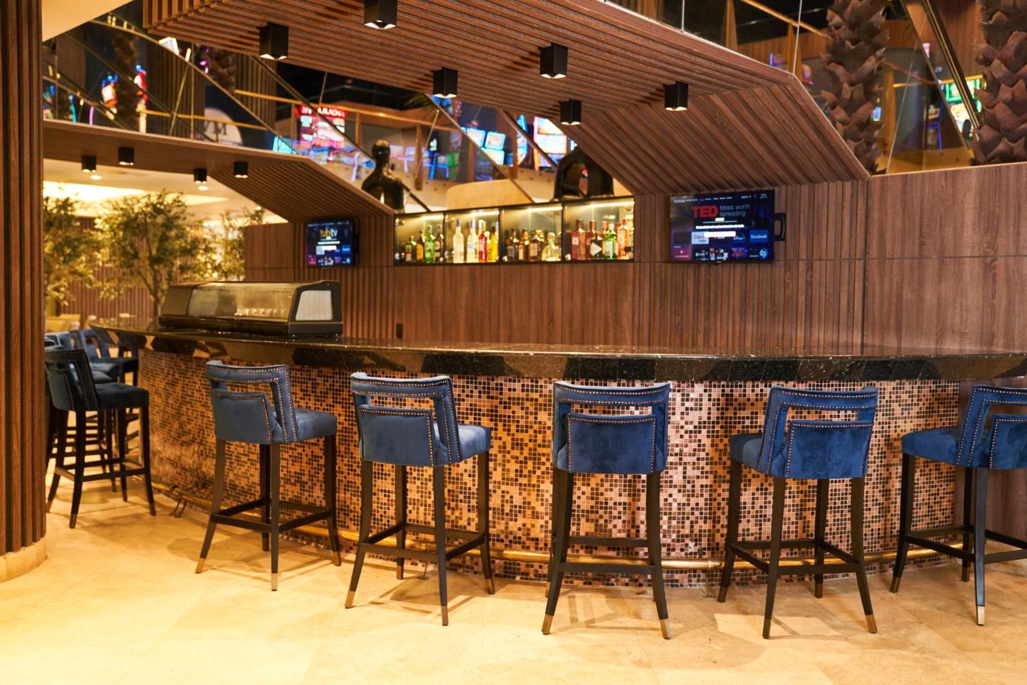 Waymore Hotel Spa & Casino Panama City Exteriör bild