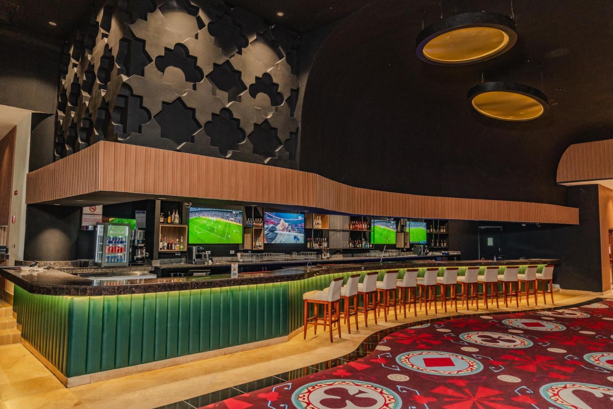 Waymore Hotel Spa & Casino Panama City Exteriör bild